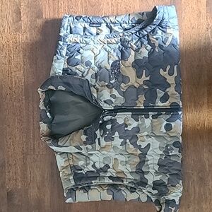 North Face camo vest